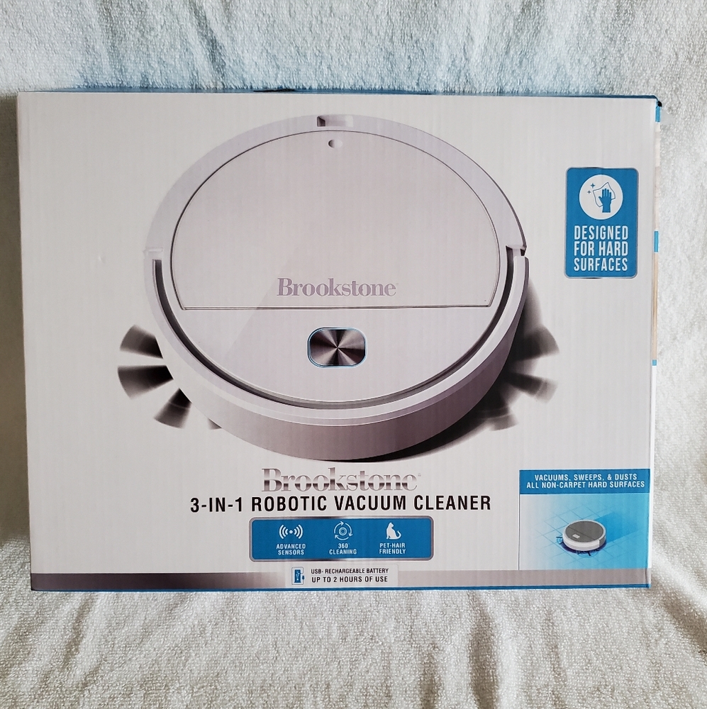 Robotic floor cleaner
